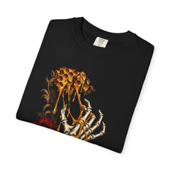 Honey Trap Tee folded front print detail