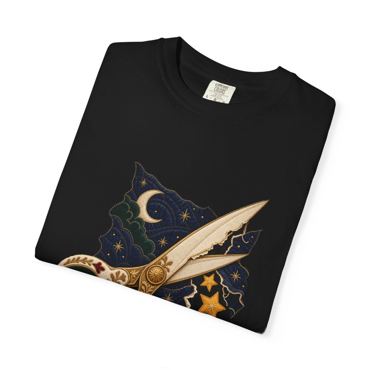 Star Shears Tee folded front print detail