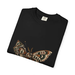 Moth Cuts Loose Tee folded front print detail