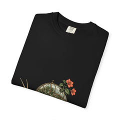 Greenhouse Snail Tee folded front print detail