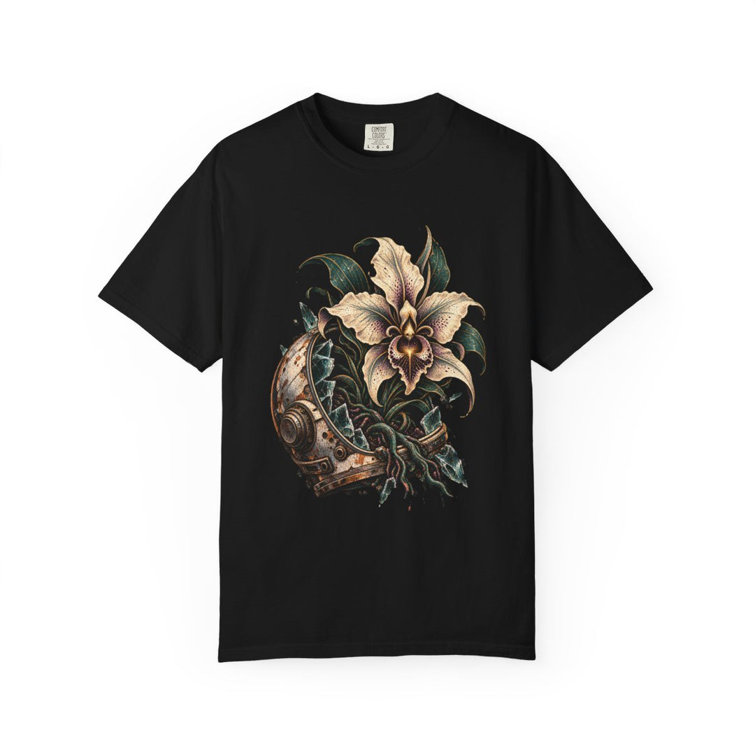 Helmet Garden Tee