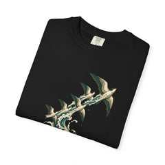 Rain in Reverse Tee folded front print detail