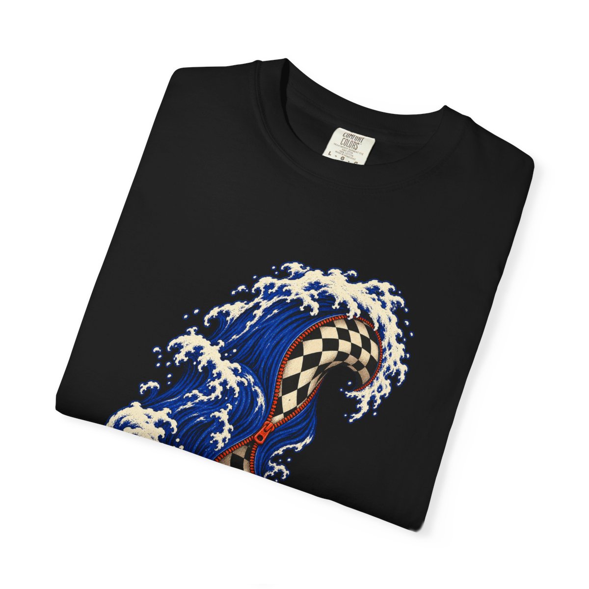 The Sea Unzips Tee folded front print detail