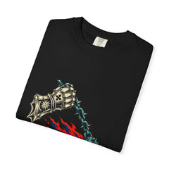 The Comet Is Chained Front Print Tee folded front print detail